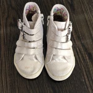 Toddler high top sneakers size 6